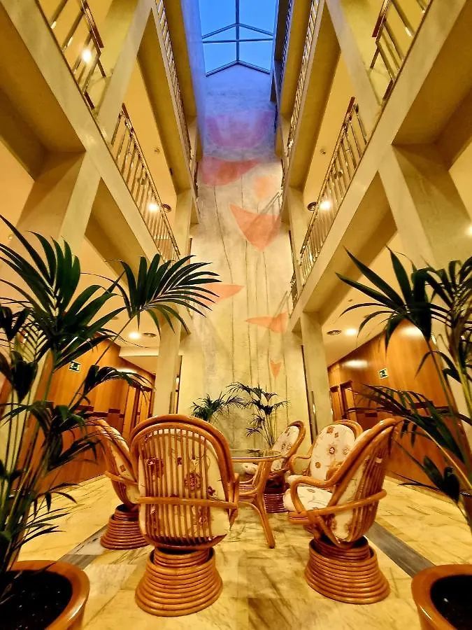 Flor Parks Otel Barselona 3*,