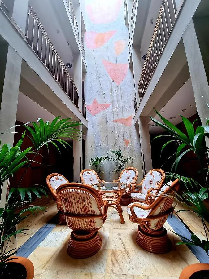 Flor Parks Otel Barselona İspanya