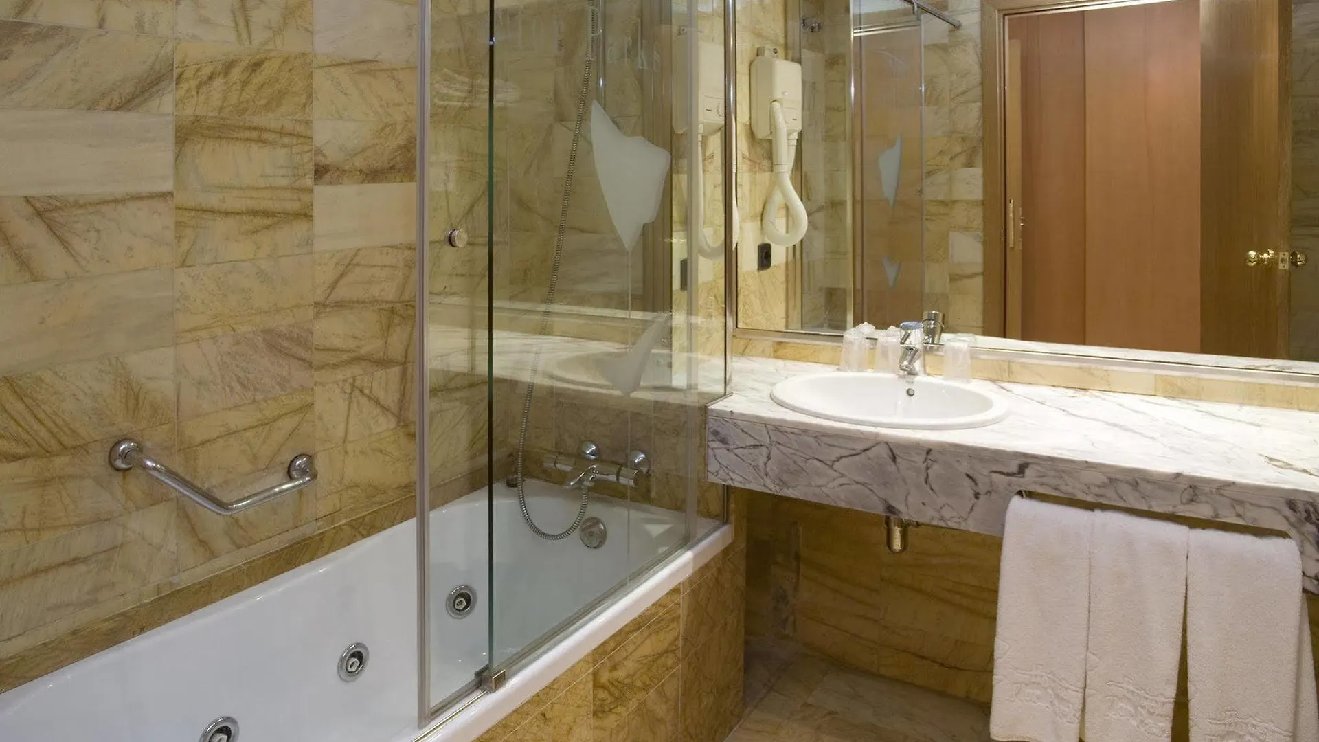 Flor Parks Hotel Barcelona Spain