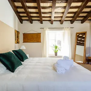 loft-cathedral-surthy-apartments.es-andalucia.com/